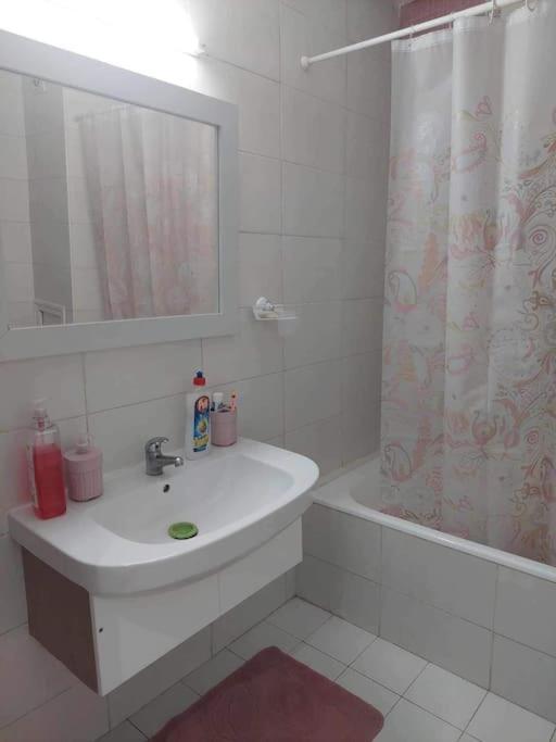 Apartament Iris, S+1 Cite Wahat Tunis